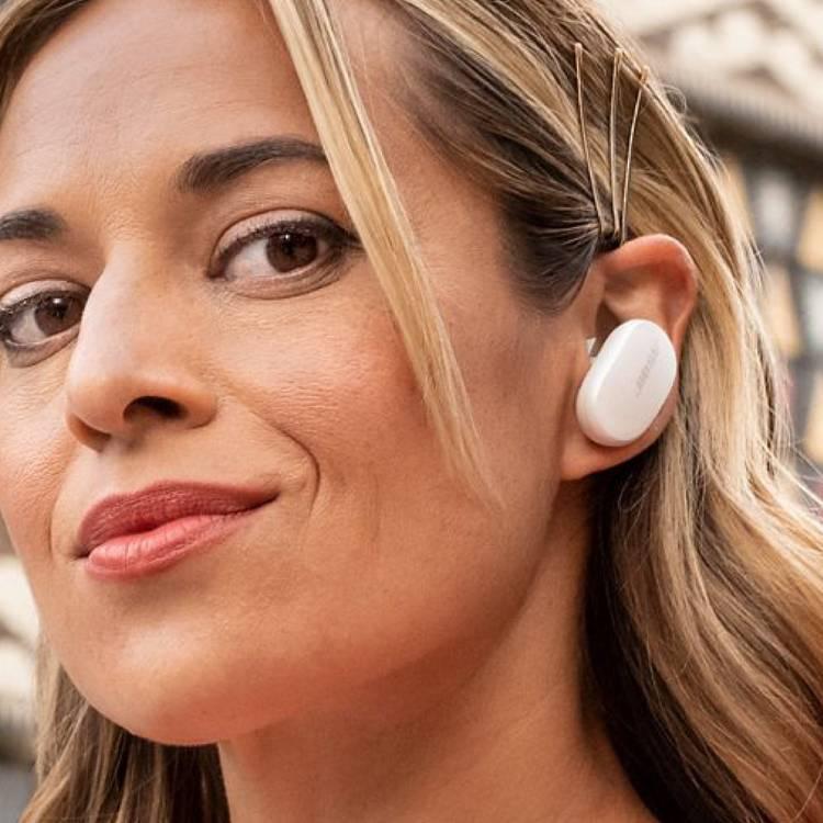 Bose Quiet Comfort True Wireless Bluetooth Earbuds - Soapstone/White
