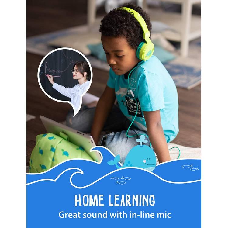 سماعات بلانيت باديز سلكية للأطفال ، 85 ديسيبل حجم محدود ، سماعات قابلة للطي فوق الأذن للسفر ، المدرسة ، عمامة رأس قابلة للتعديل مناسبة للأطفال (حوت) - أزرق