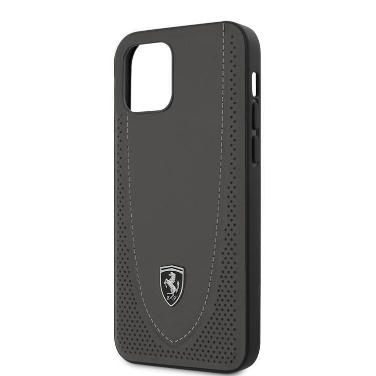 جراب صلب من الجلد الأصلي Off Track من Ferrari مع جلد مثقب بخيوط منحنية وجلد متباين لهاتف iPhone 12 Pro Max (6.7 بوصة) - رمادي داكن
