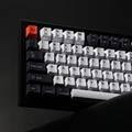 كي كرون لوحة مفاتيح ميكانيكية Q1 QMK Gateron Phantom مزودة بمقبض ومفتاح RGB ومفتاح أحمر وقابل للتبديل السريع المخصص | لوحة مفاتيح ألعاب بتصميم مريح - أسود كربوني