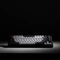 كي كرون لوحة مفاتيح ميكانيكية Q1 QMK Gateron Phantom مزودة بمقبض ومفتاح RGB ومفتاح أحمر وقابل للتبديل السريع المخصص | لوحة مفاتيح ألعاب بتصميم مريح - أسود كربوني