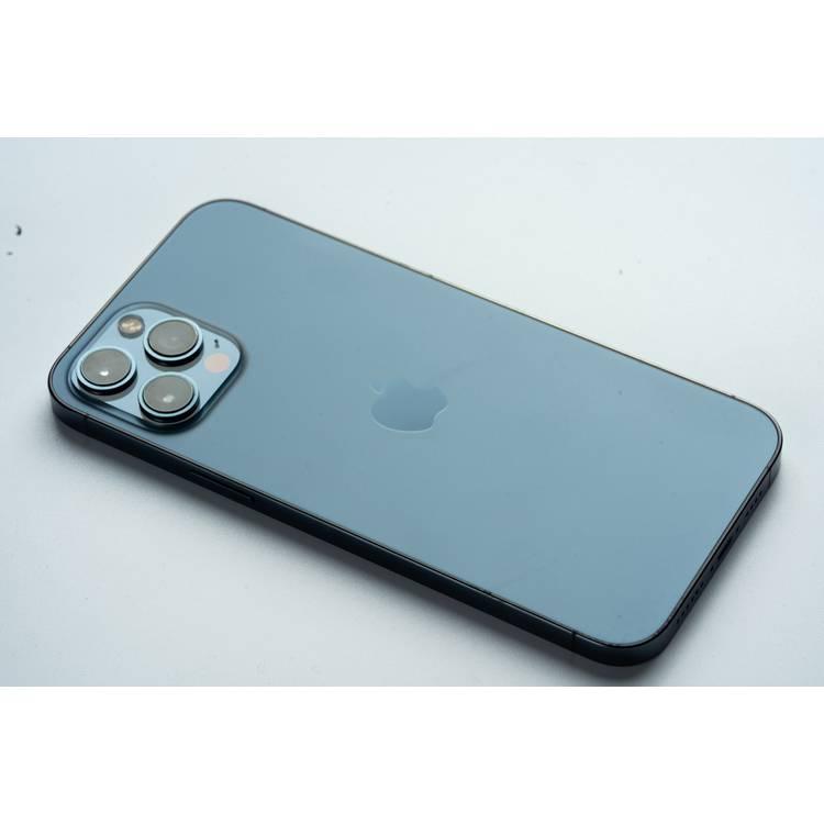 iPhone 12PRO MAX (العنصر المعروض) 256 جيجابايت مع الصندوق وكابل Apple الأصلي غير المستخدم + واقي شاشة مجاني (غير مفتوح)