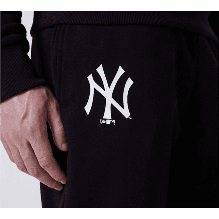 نيو ايرا MLB Team Logo New York Yankees Jogger - أسود - M.